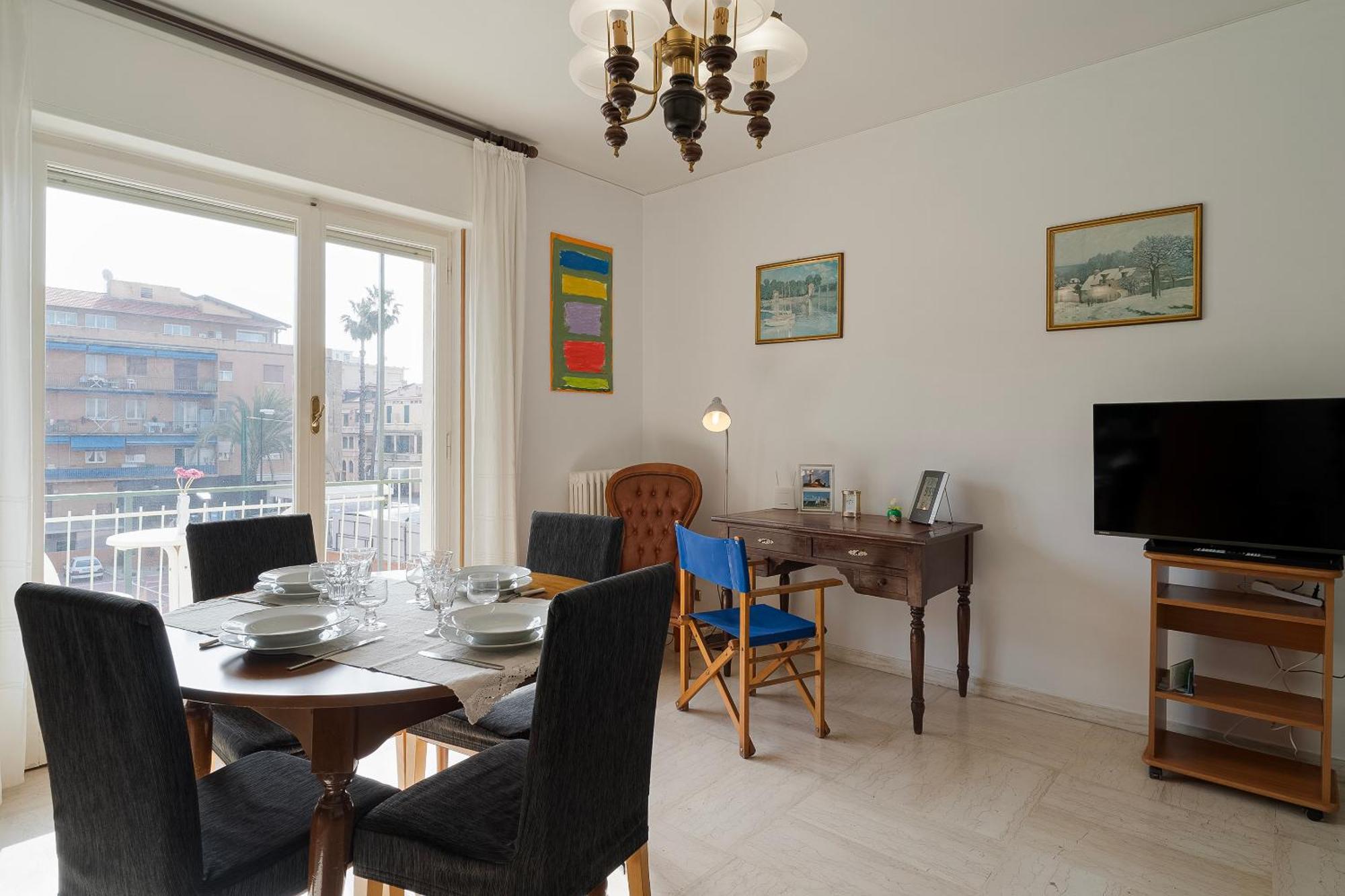 Casa Silvia - Central - Terrace - Wifi Bordighera Eksteriør billede